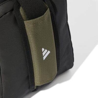 ADIDAS TR DUFFLE XS OLISTR/WHITE – Bild 6