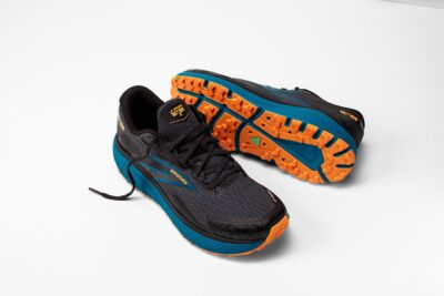 BROOKS Divide 5 EBONY/MOSAIC BLUE/ORANGE – Bild 7