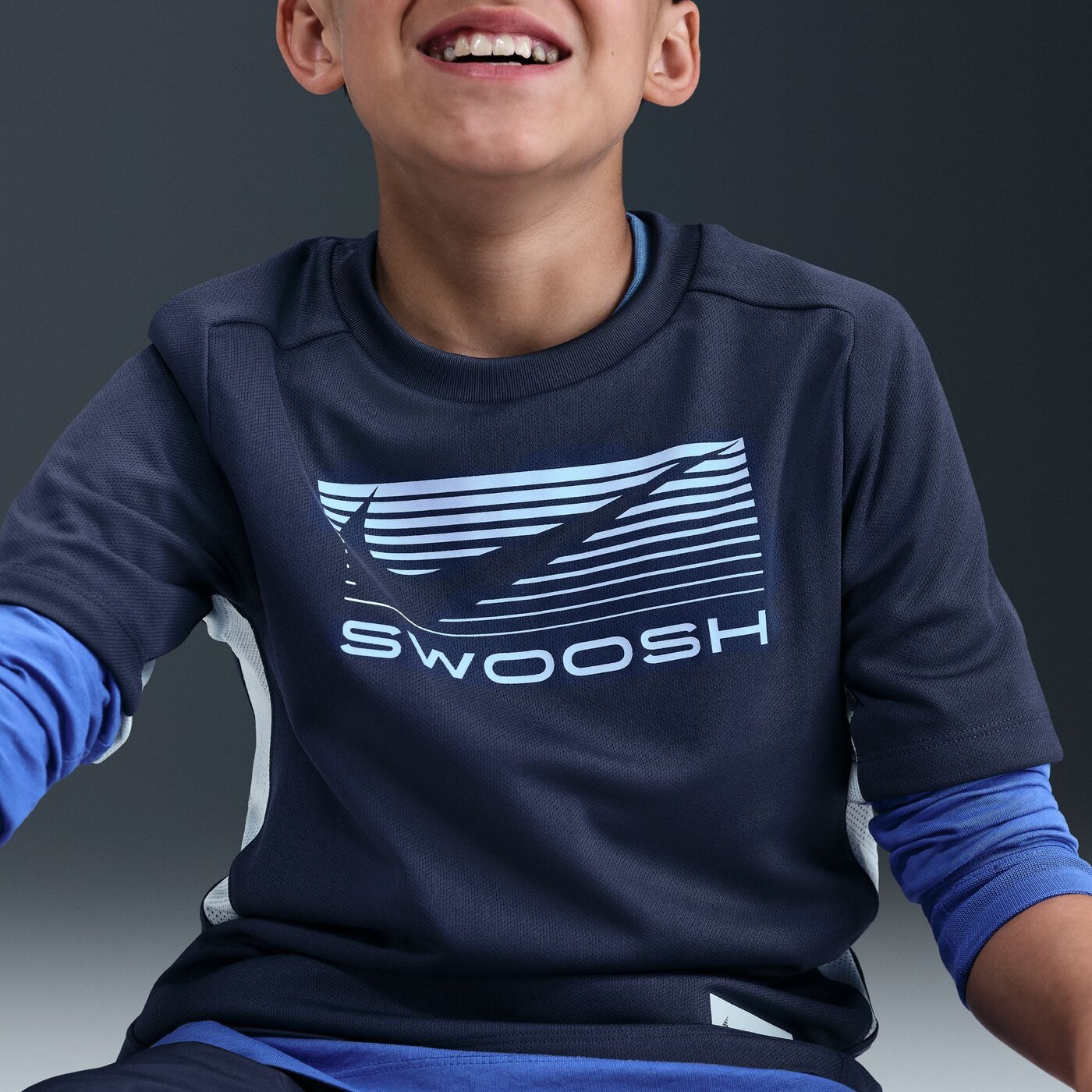 NIKE B NK DF MULTI  SS TOP GX LOVE MIDNIGHT NAVY/CELESTINE BLUE – Bild 7