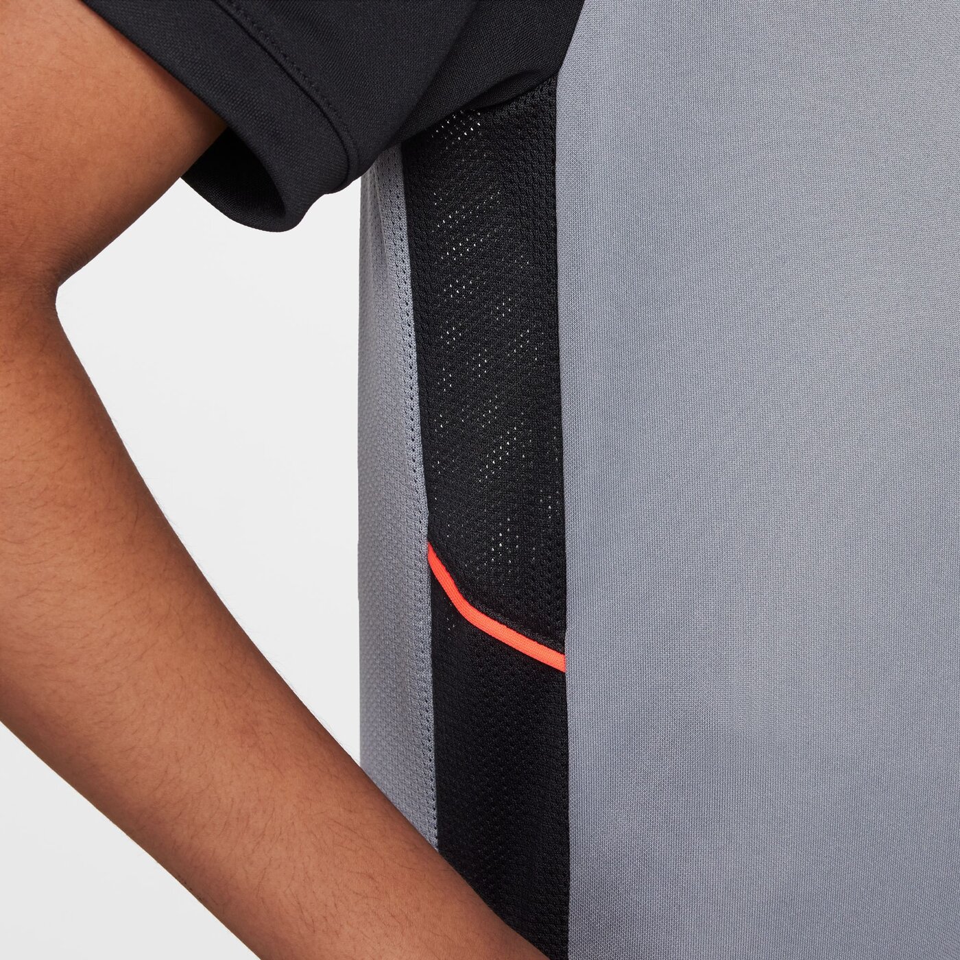 NIKE K NK DF ACD25 TOP SS -PD COOL GREY/BLACK/BRIGHT CRIMSON – Bild 6