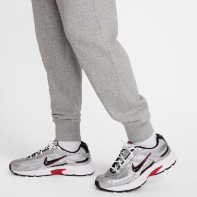 NIKE M NK CLUB FT JOGGER DK GREY HEATHER/LT SMOKE GREY/ – Bild 5