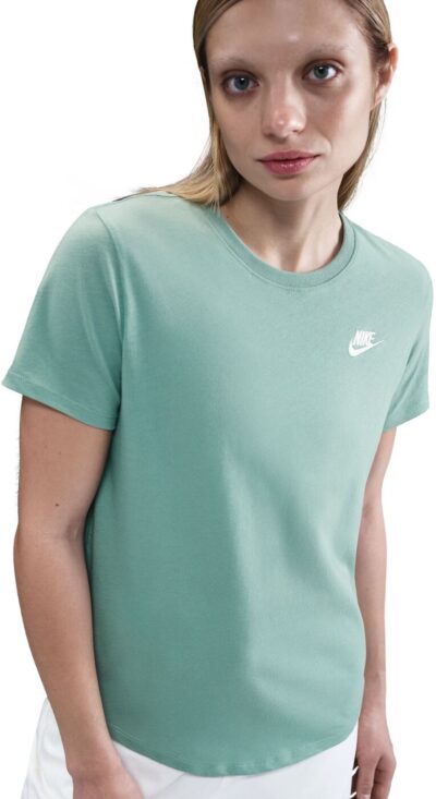 NIKE W NSW CLUB SS TEE CANNON/WHITE – Bild 3