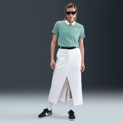 NIKE W NSW CLUB SS TEE CANNON/WHITE – Bild 6